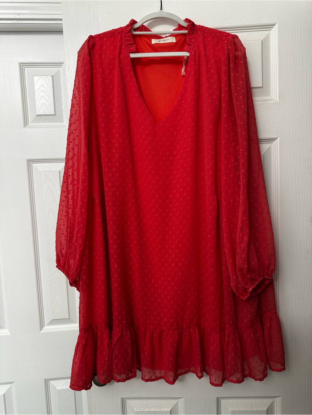Arula Coral Swiss Dot Long Sleeve Ruffle Hem Dress Size C (3X)